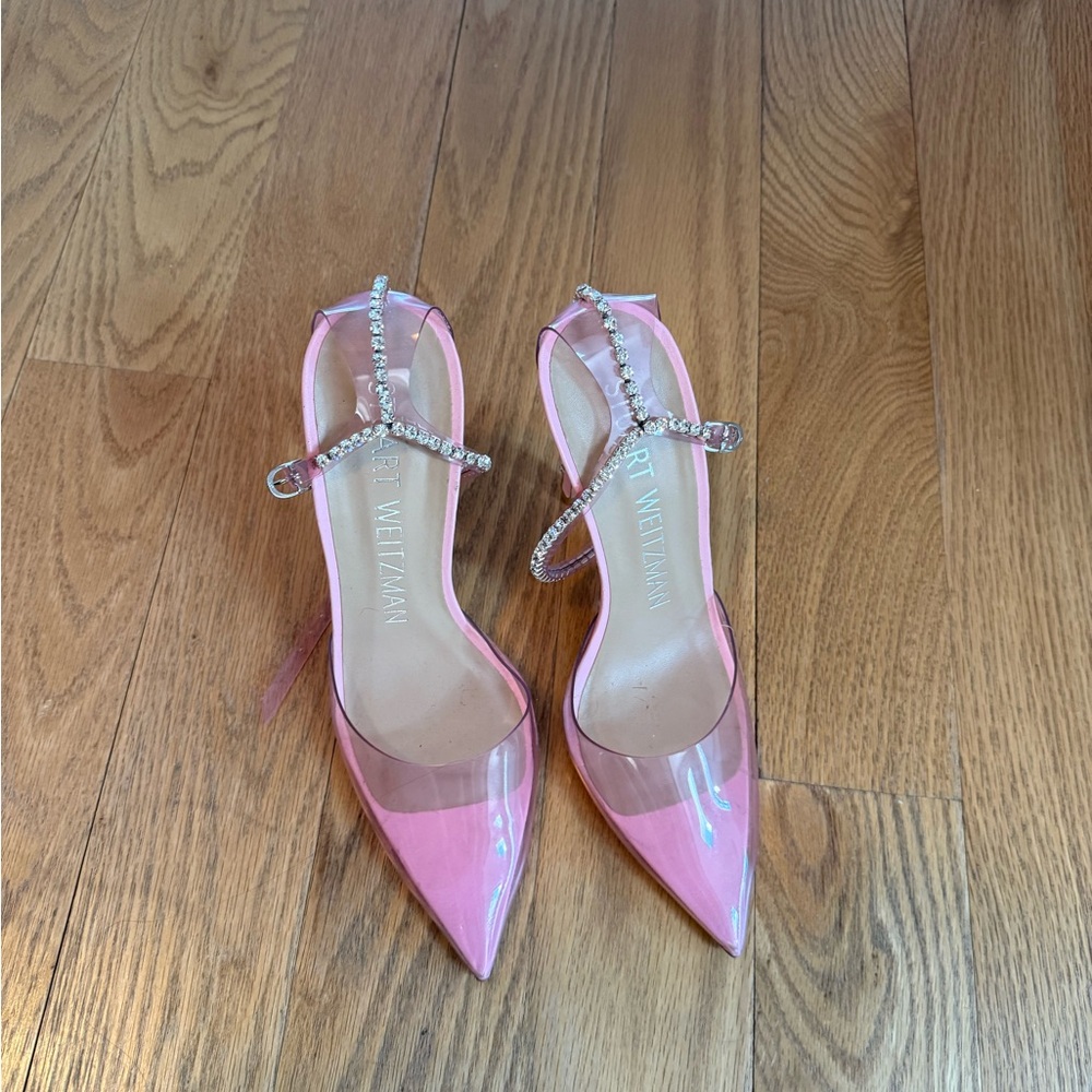 Stuart weitzman strap pump